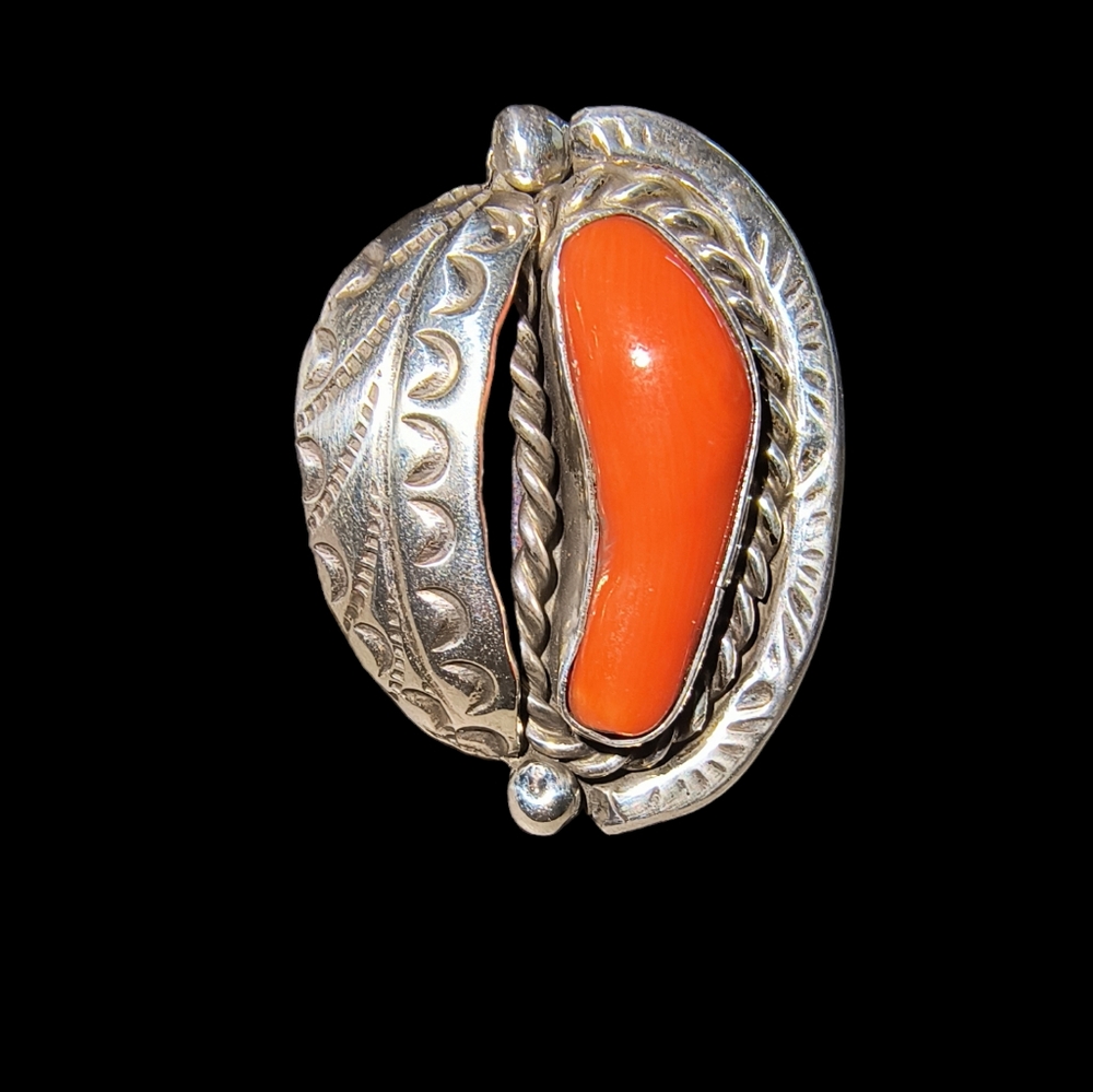 Vintage Native American 1970s Signed Coral and Sterling Silver Ring